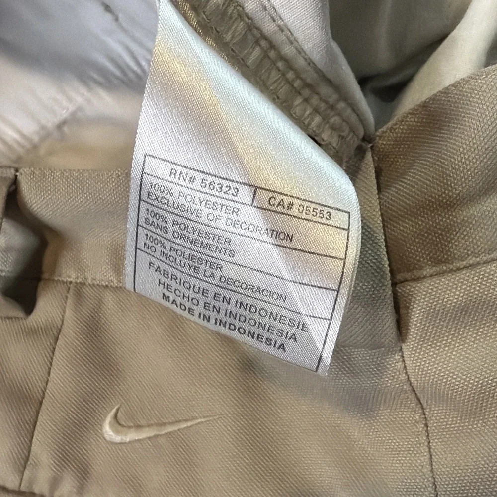 Nike Golf Khaki Tan Dri-Fit Performance 10